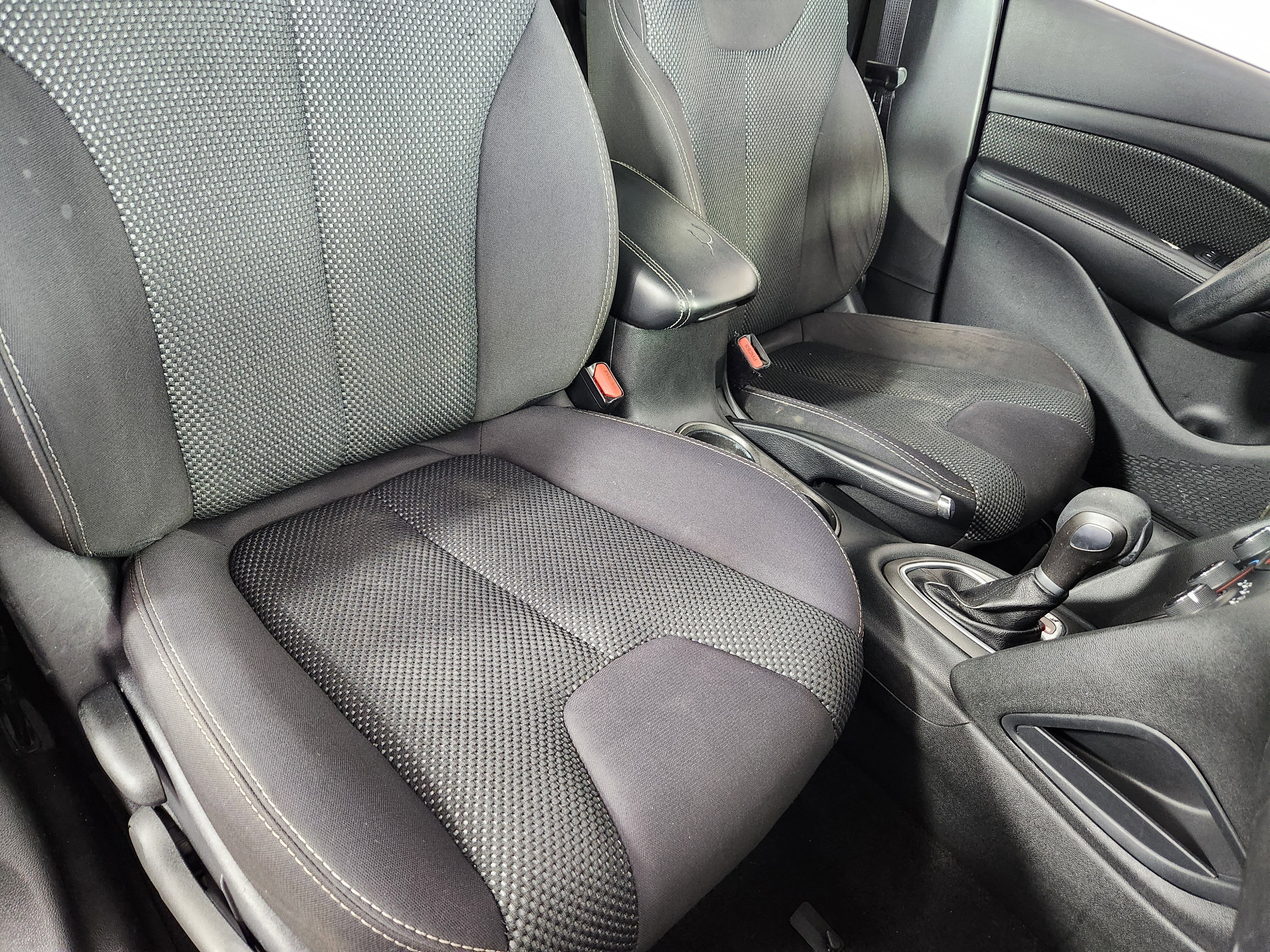 Used 2015 Dodge Dart SXT FWD image 10