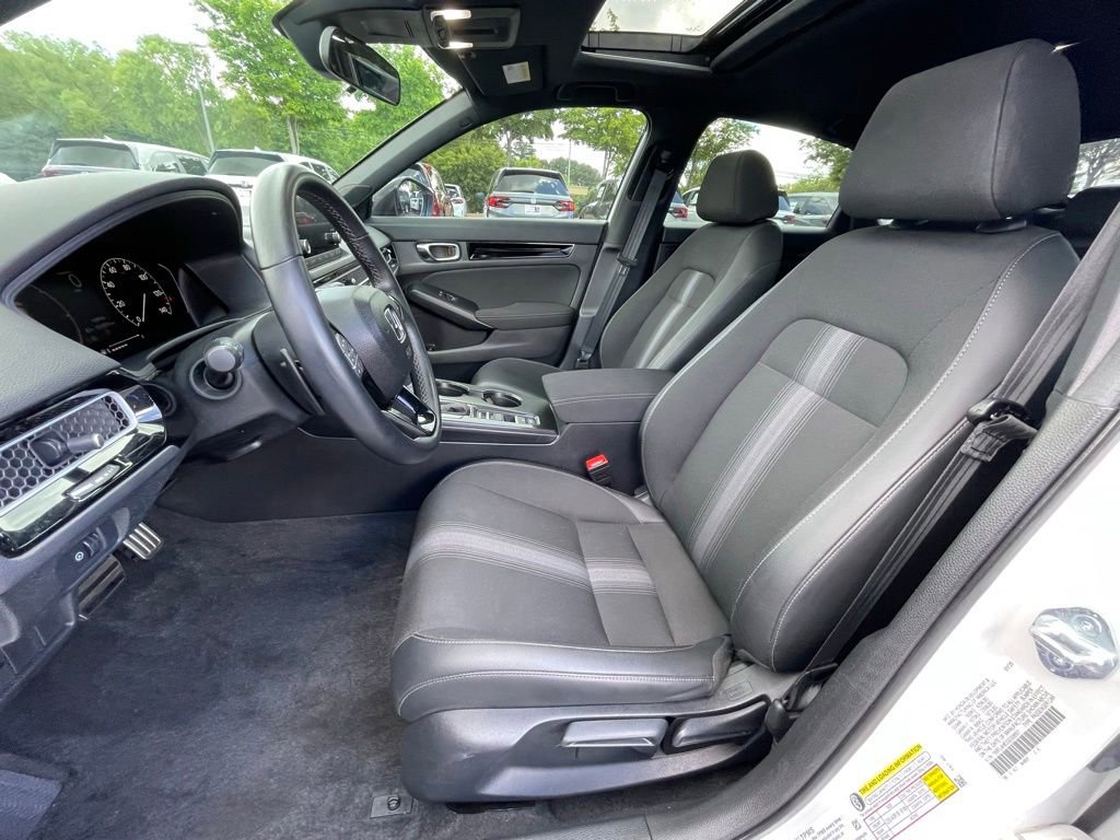 Used 2025 Honda Civic Sport image 26