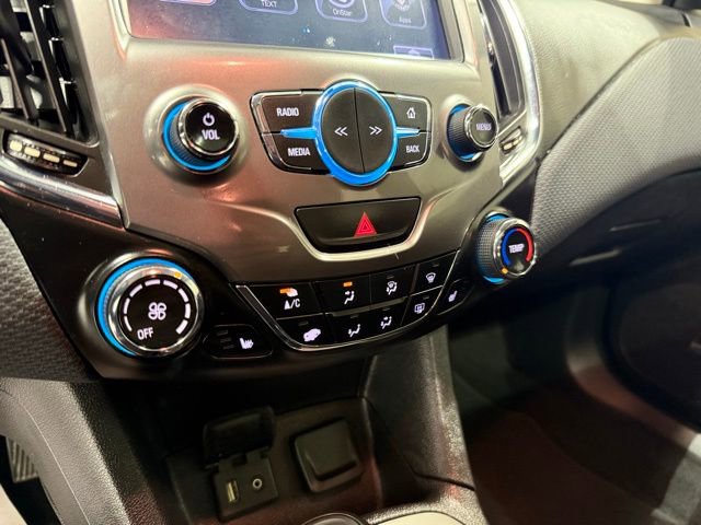 Used 2017 Chevrolet Cruze LT w/ Sun And Sound Package image 19