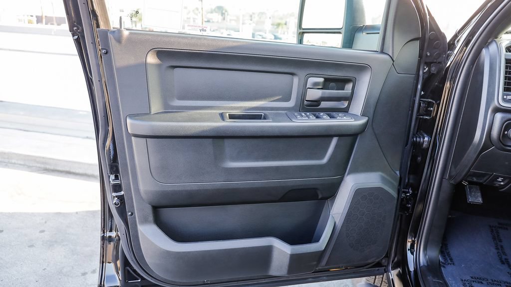 New 2026 RAM 3500 Tradesman AWD/4WD image 24
