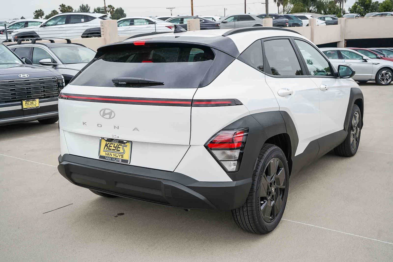 New 2026 Hyundai Kona SEL Sport FWD image 4