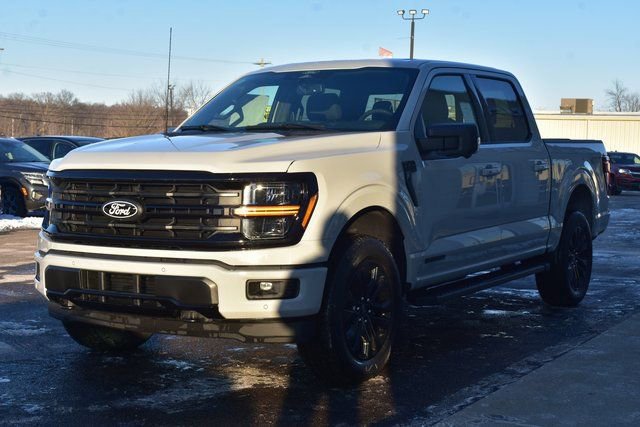 New 2026 Ford F150 XLT w/ Equipment Group 302A MID image 12