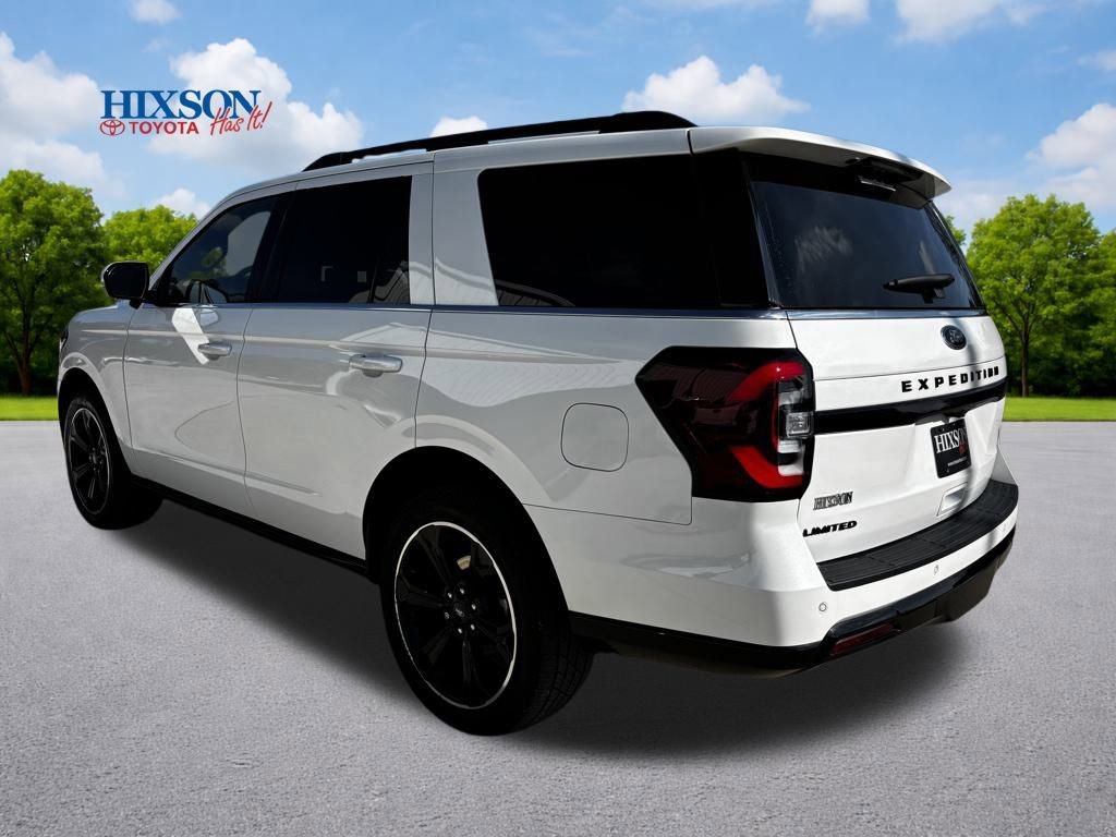 Used 2023 Ford Expedition Limited image 5