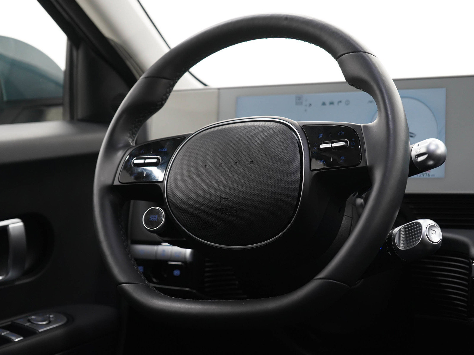 Certified 2024 Hyundai Ioniq 5 SEL AWD/4WD image 12