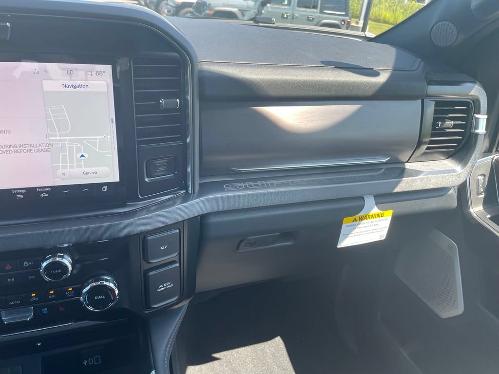 New 2026 Ford F350 Platinum w/ FX4 Off-Road Package AWD/4WD image 26