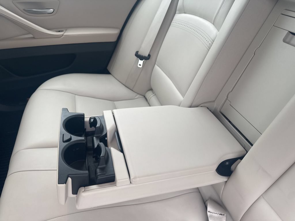 Used 2015 BMW 528i xDrive Sedan AWD/4WD image 8
