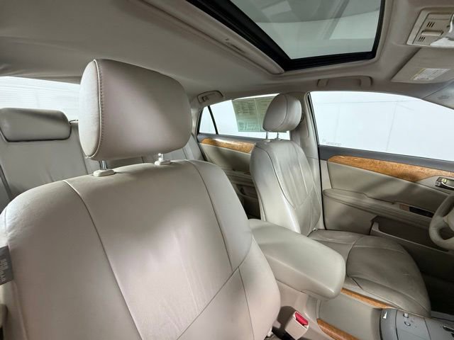 Used 2005 Toyota Avalon XLS FWD image 32