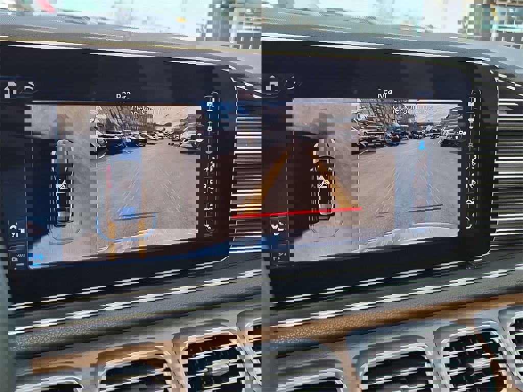 Used 2024 Mercedes-Benz GLE 450 GLE 450 Exclusive AMG Line Ni image 18