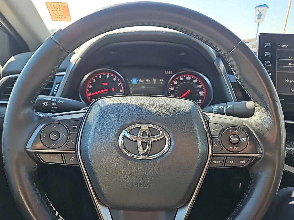 Used 2024 Toyota Camry XSE image 33