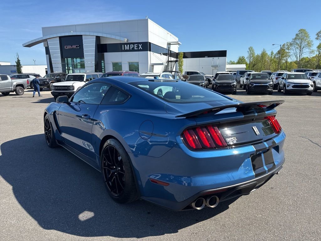 Used 2020 Ford Mustang Shelby GT350 w/ Technology Package image 3