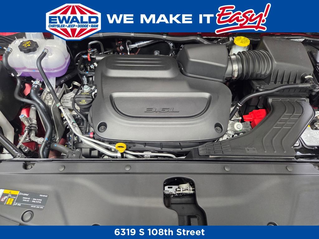 New 2026 Chrysler Pacifica Select image 21