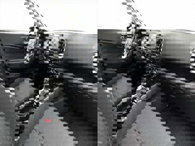 New 2025 Hyundai Venue SE image 52