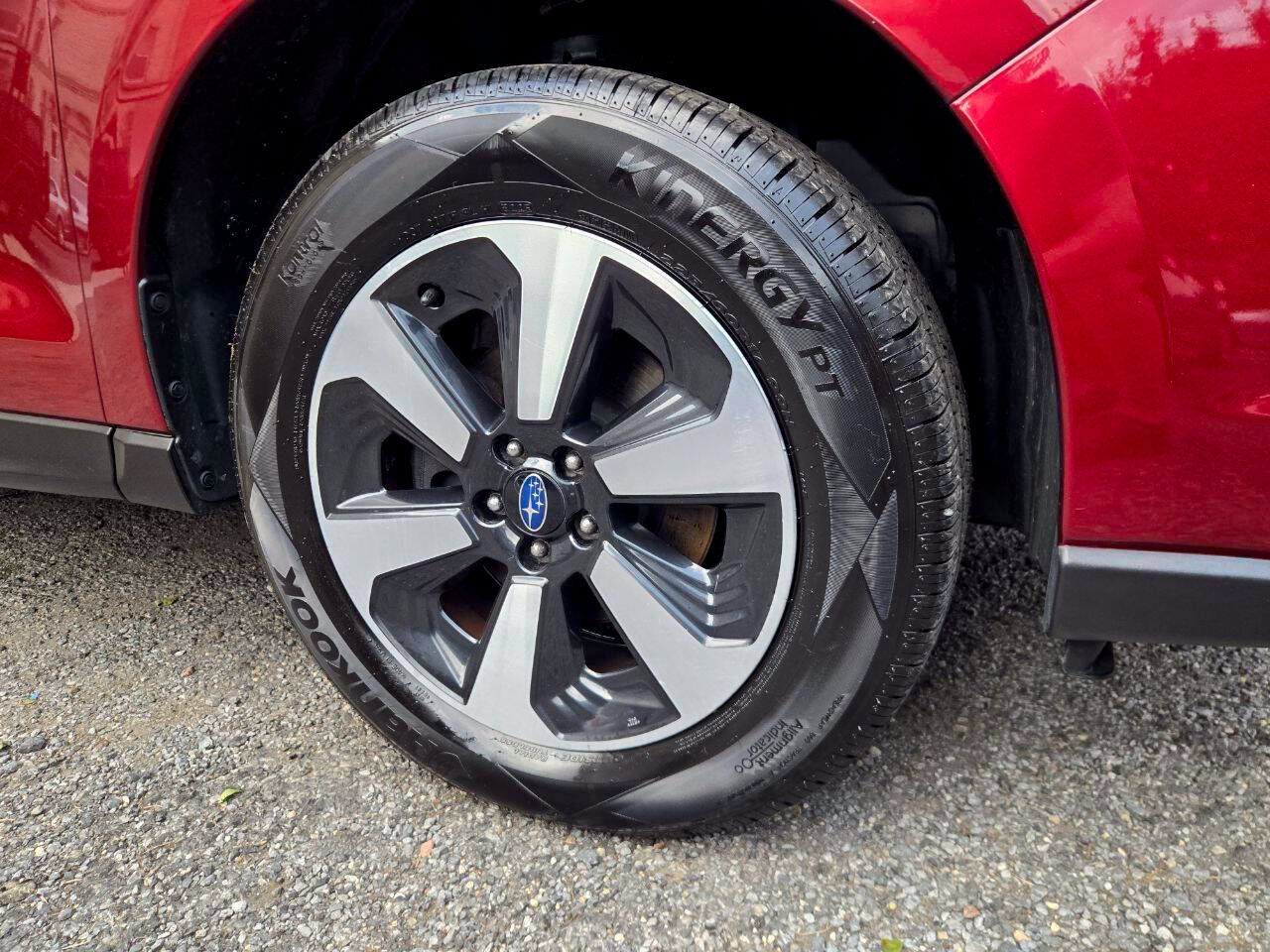 Used 2017 Subaru Forester 2.5i w/ Alloy Wheel Package AWD/4WD image 12