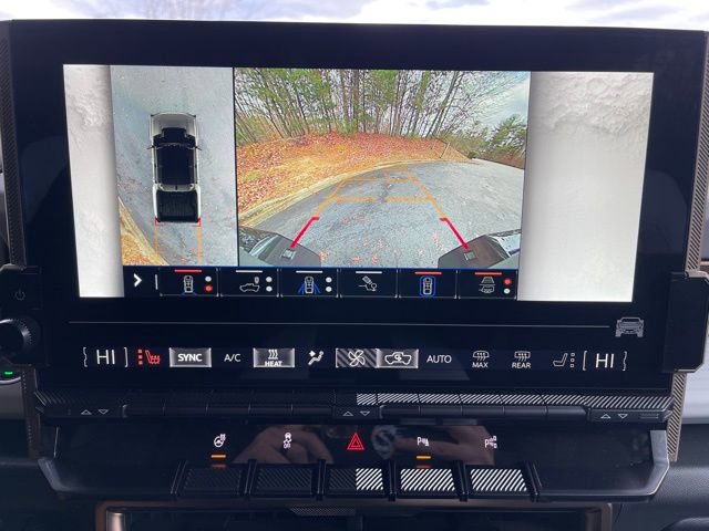 New 2025 GMC Hummer EV 2X image 10