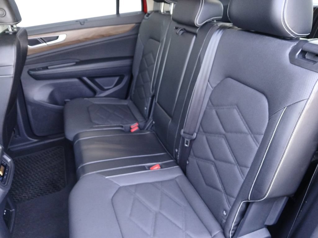 Used 2024 Volkswagen Atlas SE FWD image 22