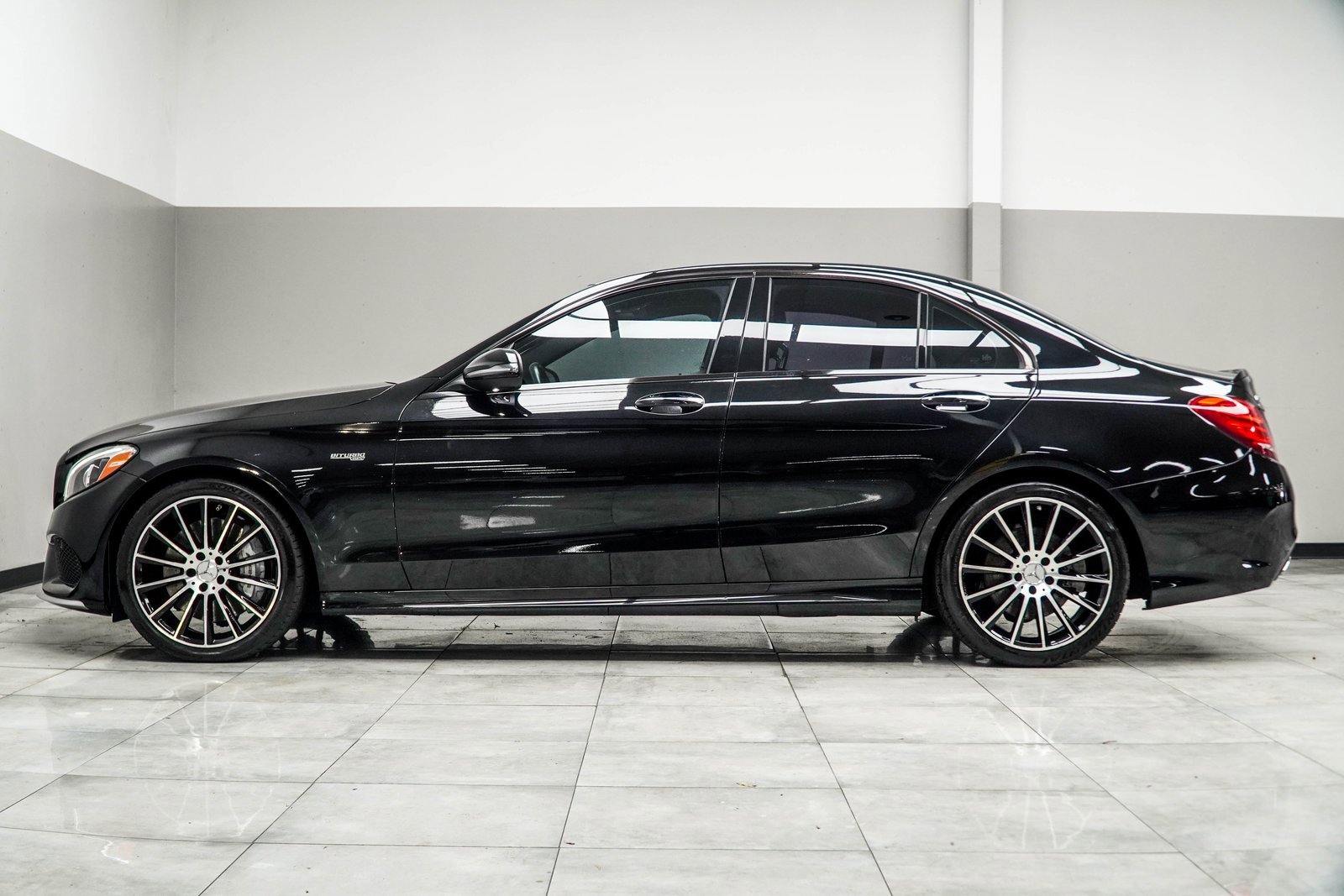 Used 2017 Mercedes-Benz C 43 AMG 4MATIC Sedan image 9
