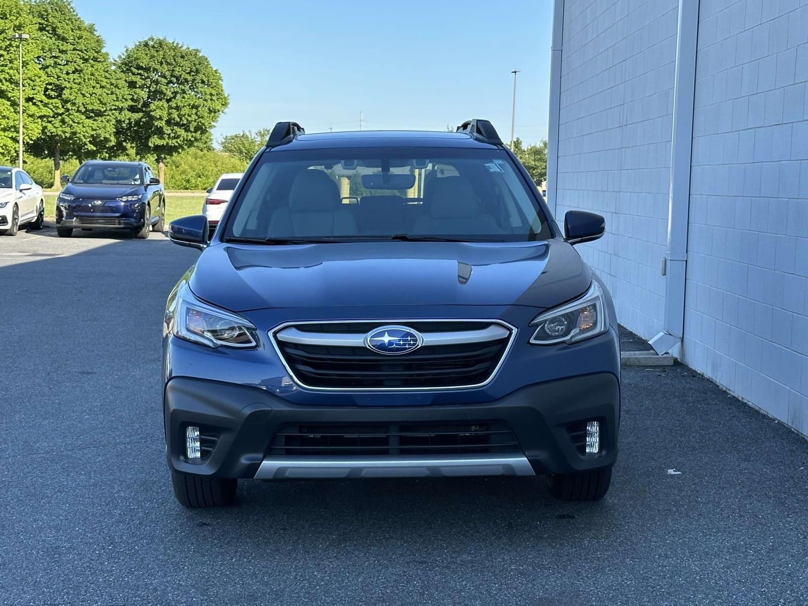 Used 2020 Subaru Outback Limited AWD/4WD image 8