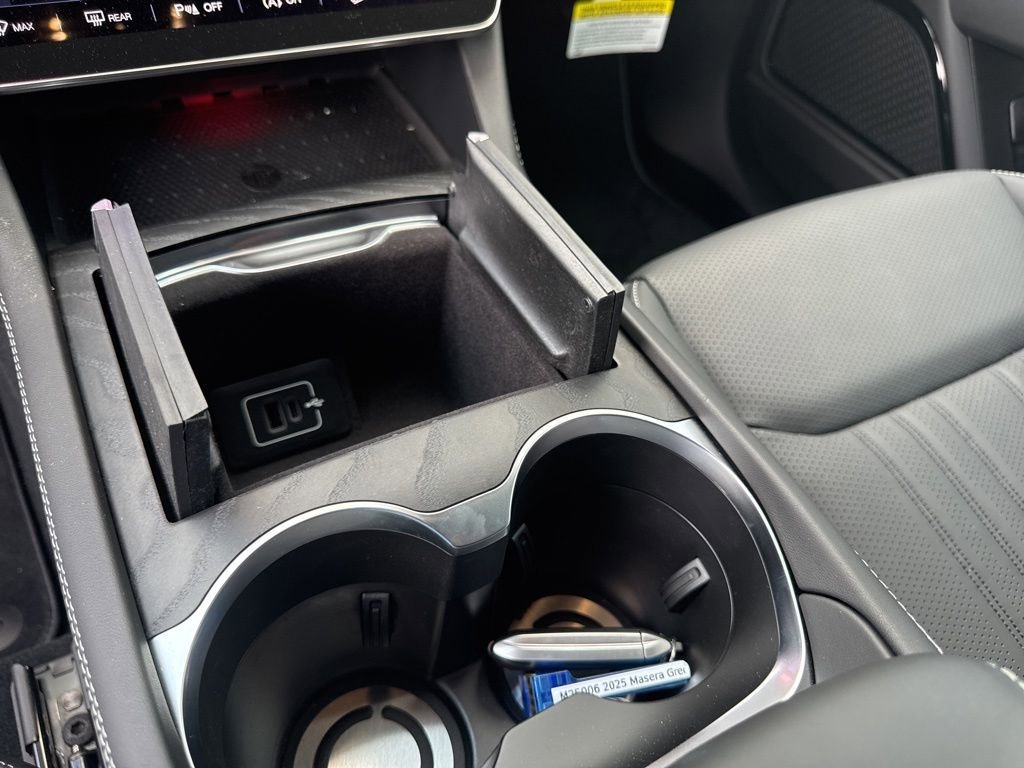 New 2025 Maserati Grecale Modena image 27