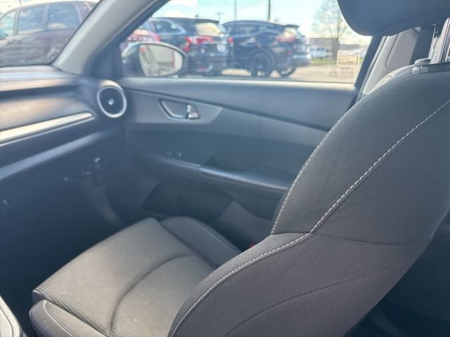 Used 2020 Kia Forte Sedan image 14