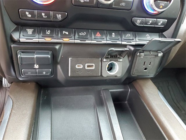 Used 2020 GMC Sierra 2500 Denali w/ Denali Ultimate Package image 25