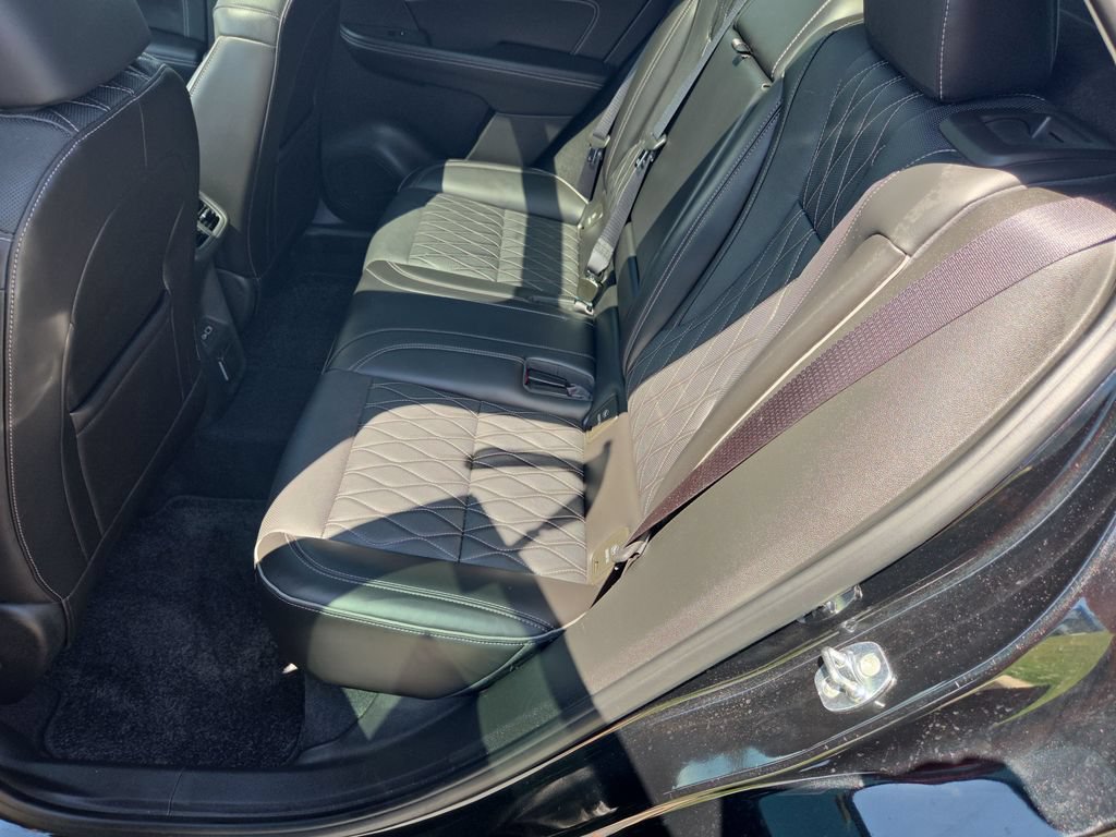Certified 2023 Buick Envision Avenir AWD/4WD image 30