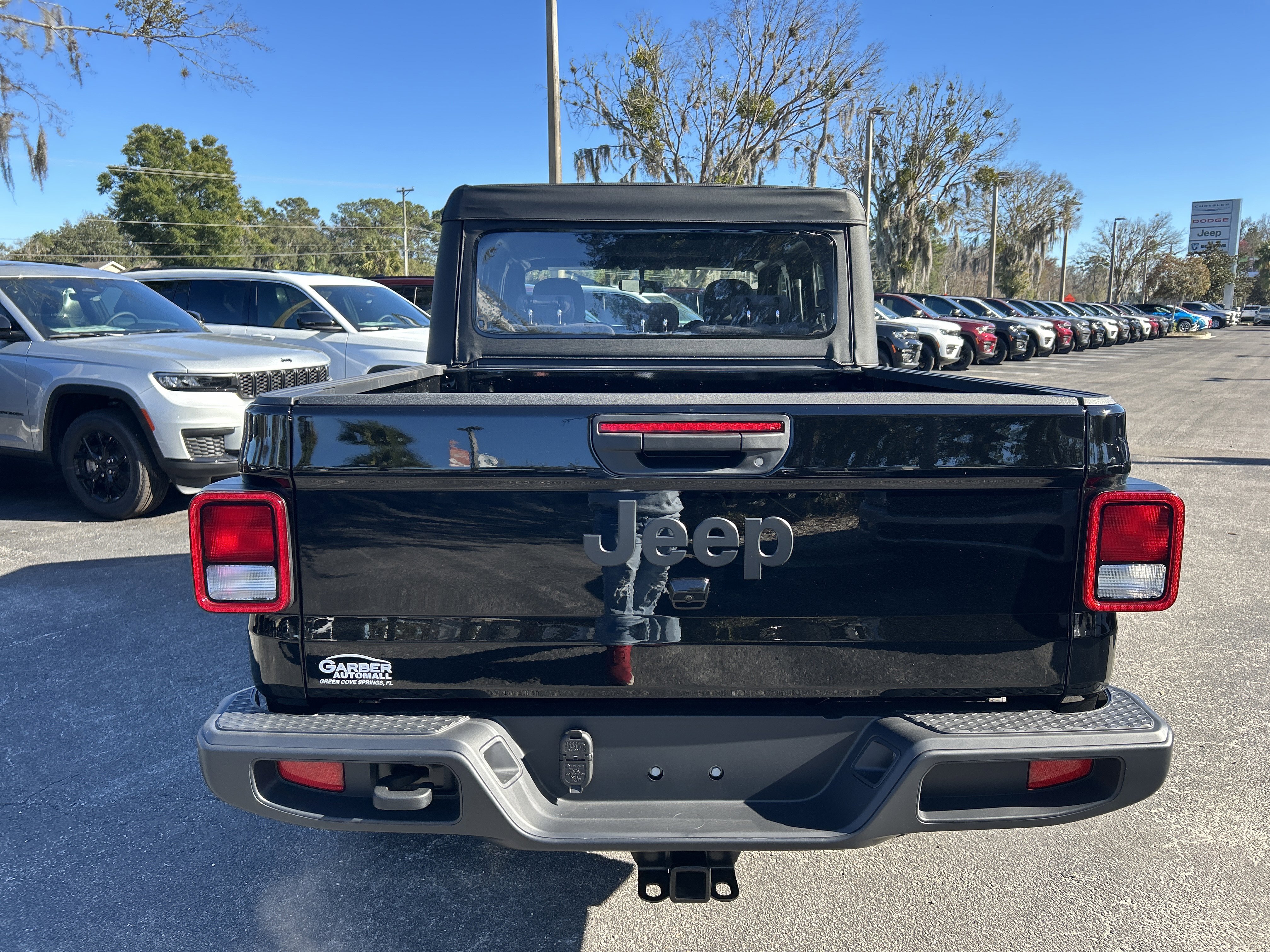 New 2026 Jeep Gladiator Sport image 6