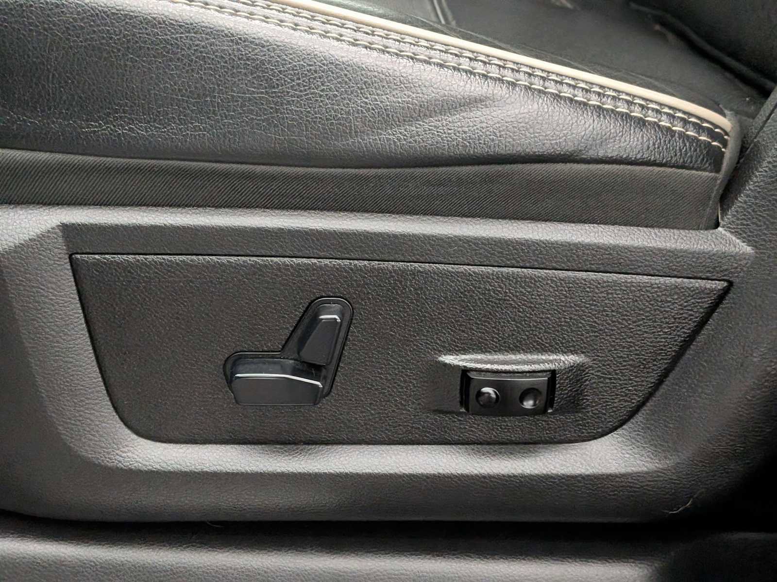 Used 2020 RAM 2500 Laramie image 21