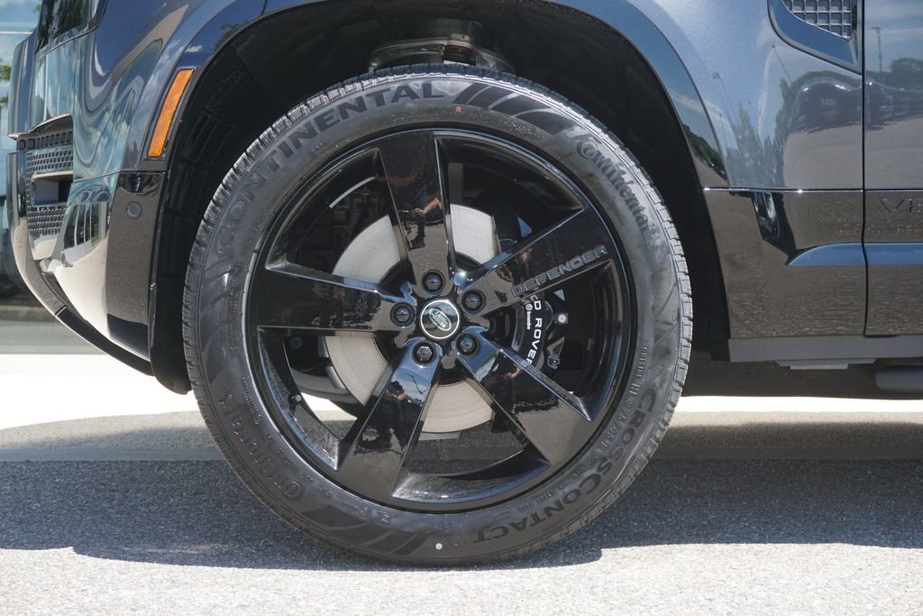 New 2025 Land Rover Defender 130 V8 image 33