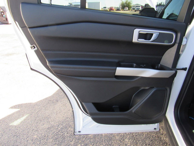 Used 2022 Ford Explorer XLT AWD/4WD image 20