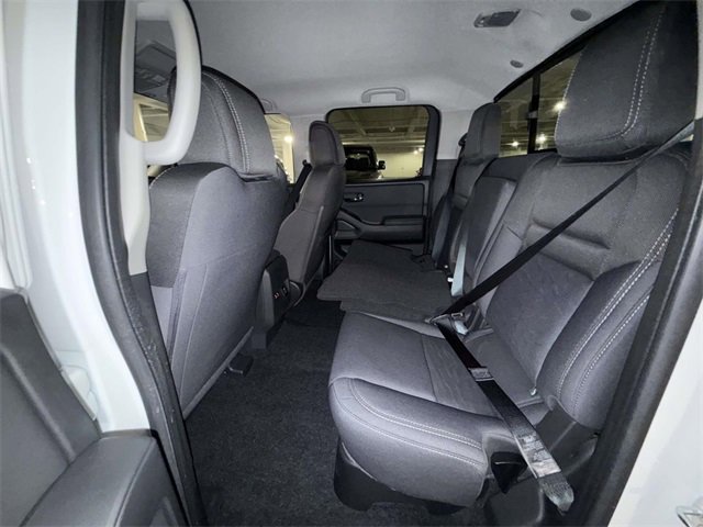 Used 2024 Nissan Frontier SV w/ SV Convenience Package image 18