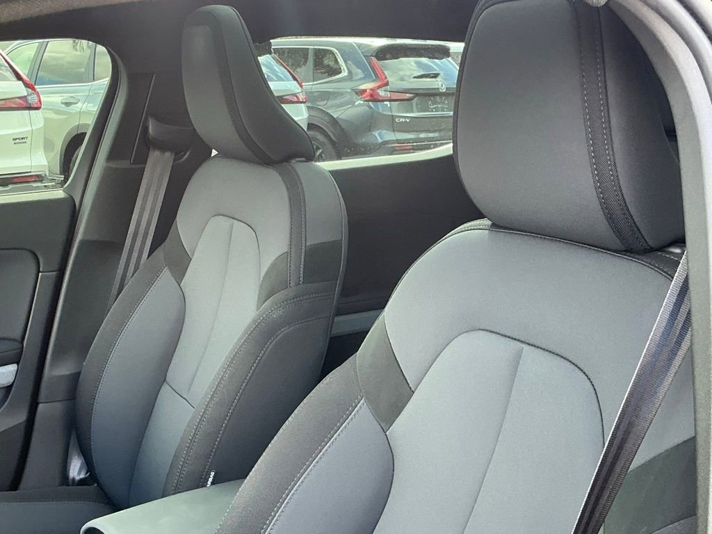 Used 2021 Polestar Polestar 2 image 17