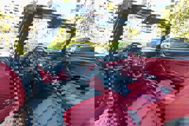 Used 2021 Porsche 911 Carrera image 3