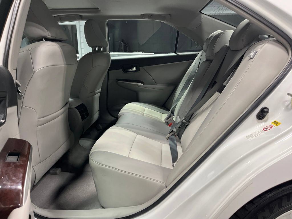 Used 2012 Toyota Camry XLE FWD image 33