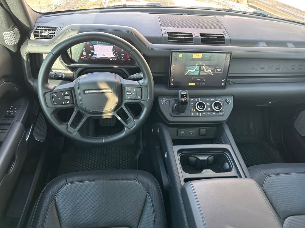 Used 2024 Land Rover Defender 130 Outbound AWD/4WD image 18