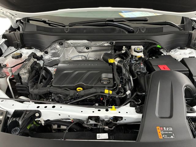 Used 2025 Chevrolet Trax RS w/ Sunroof Package image 11