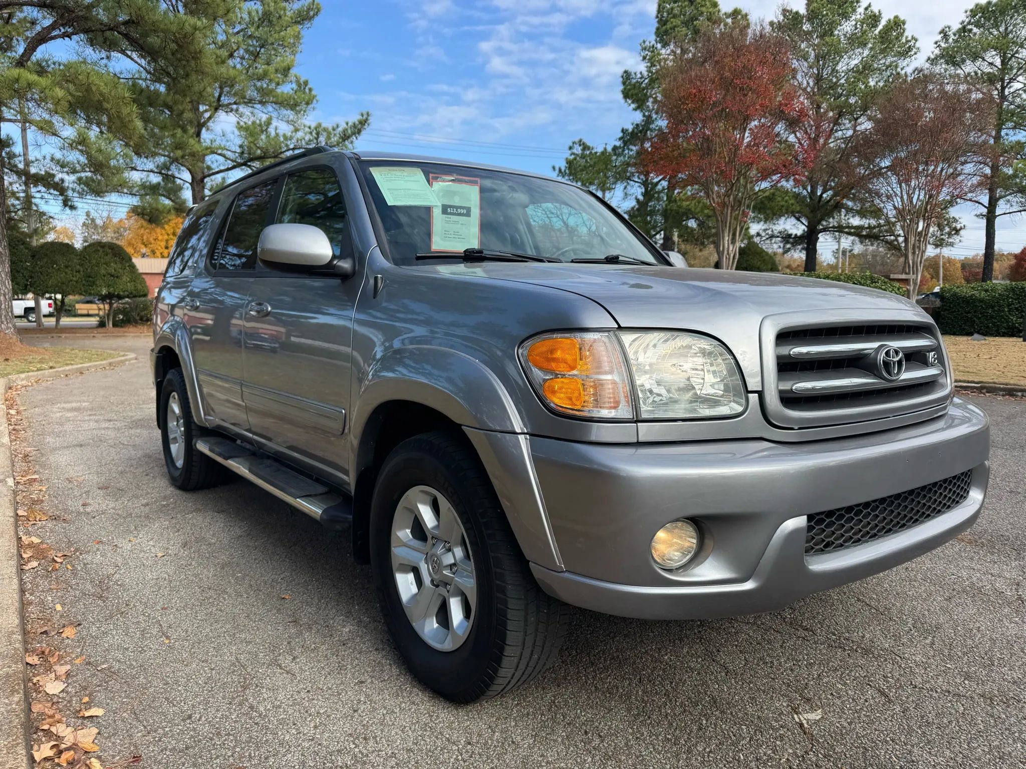 Used 2004 Toyota Sequoia Limited image 3