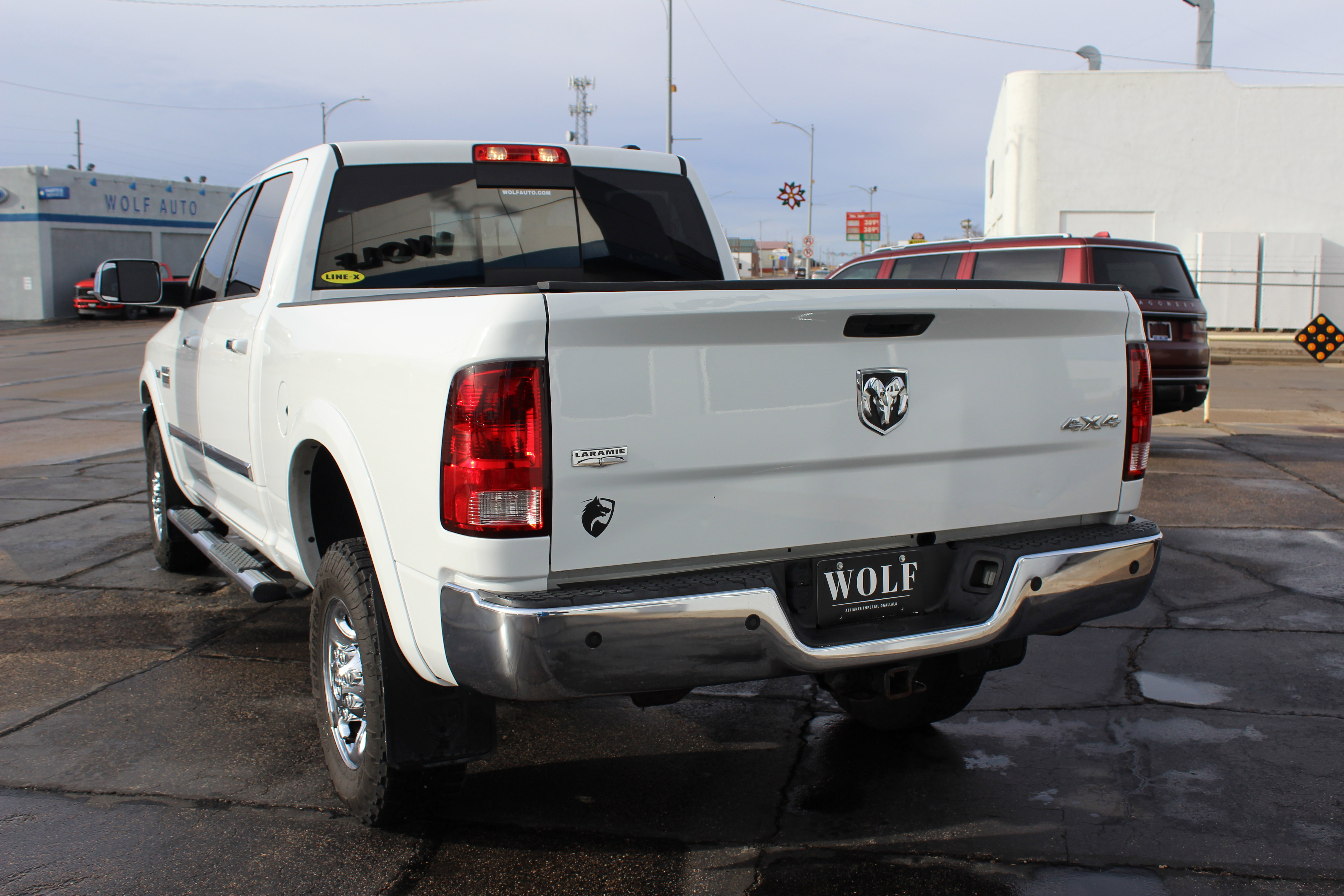 Used 2011 RAM 2500 Laramie w/ Protection Group image 4