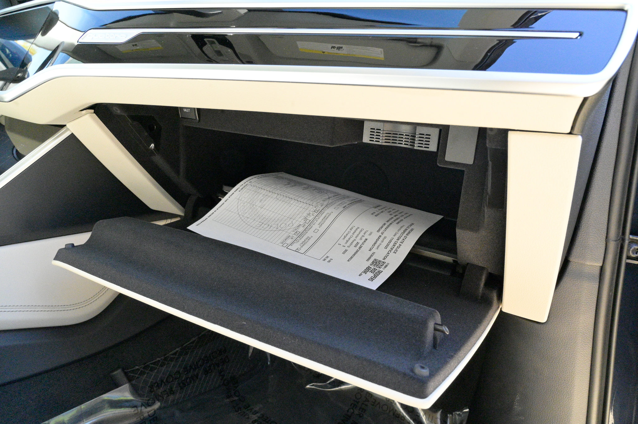 Used 2025 Audi A6 Premium Plus image 55