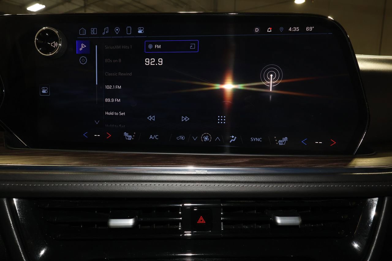 Certified 2025 Chevrolet Tahoe Z71 w/ Comfort Package image 13