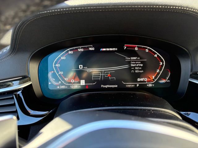 Used 2023 BMW M550i xDrive w/ Executive Package image 13