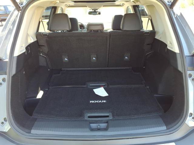 Used 2021 Nissan Rogue SL w/ Premium Package AWD/4WD image 29