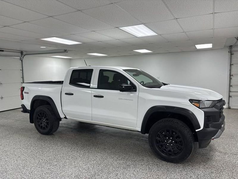 Used 2023 Chevrolet Colorado Trail Boss w/ Technology Package image 76