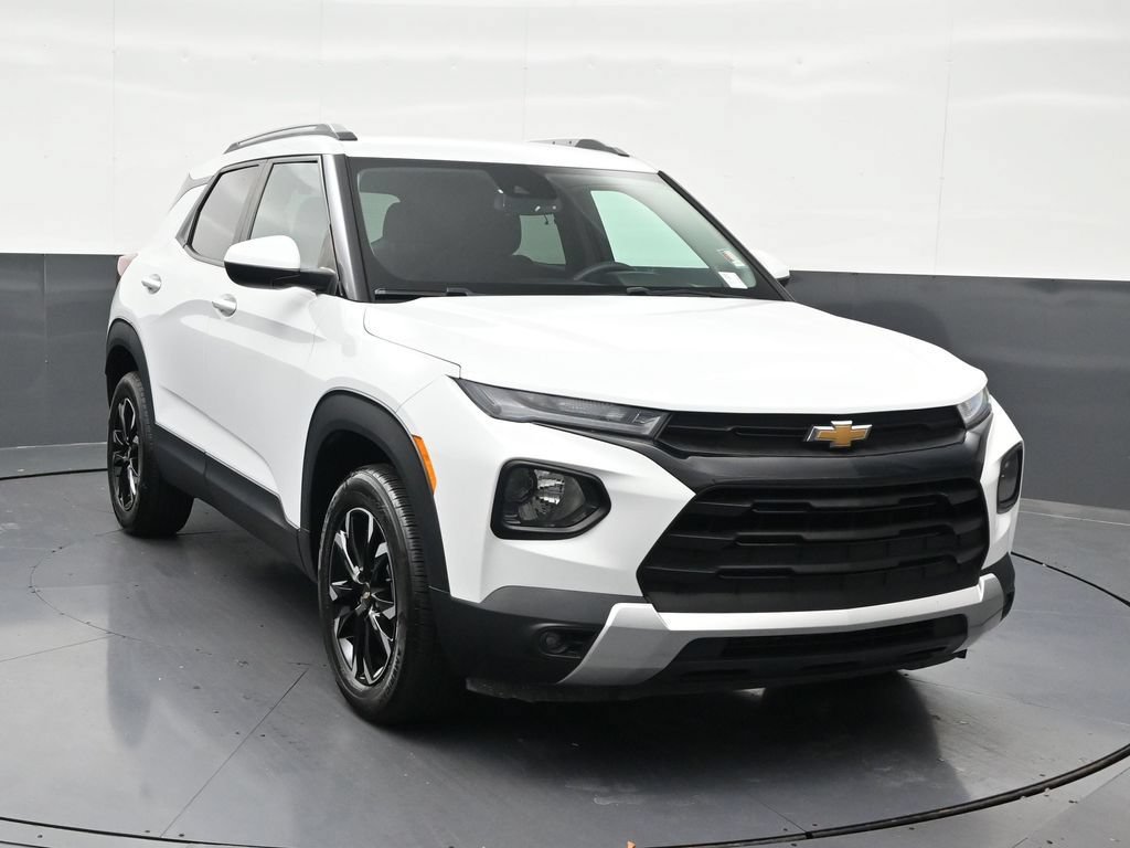 Used 2023 Chevrolet TrailBlazer LT w/ Convenience Package AWD/4WD image 8