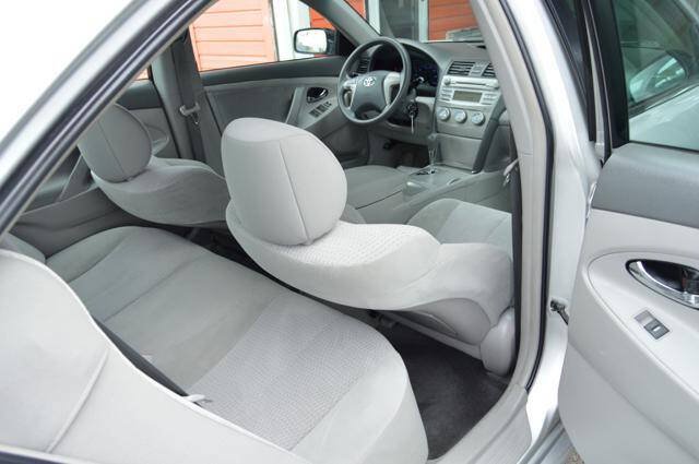 Used 2011 Toyota Camry LE w/ LE Extra-Value Pkg FWD image 40