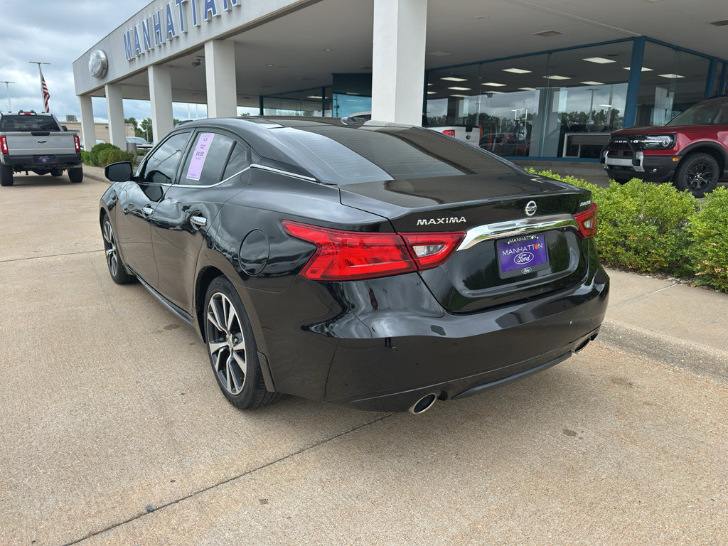 Used 2017 Nissan Maxima Platinum FWD image 10