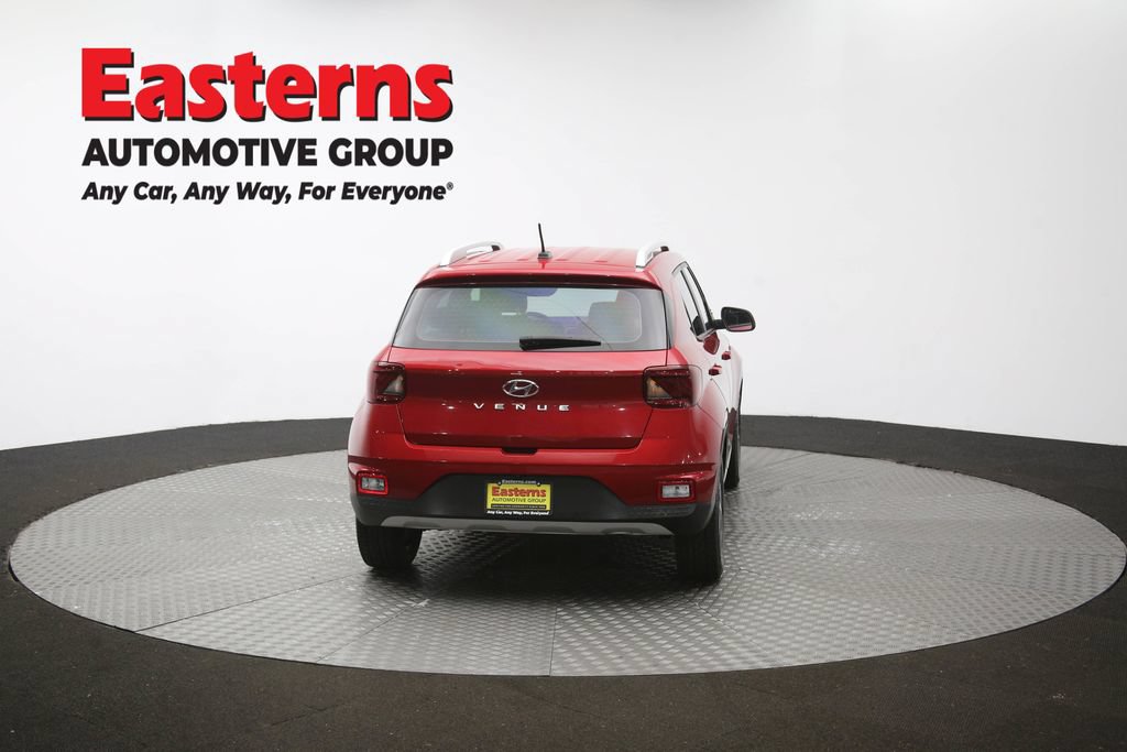 Used 2023 Hyundai Venue Limited FWD image 37