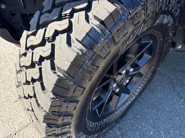 Used 2025 Jeep Wrangler Unlimited Sport AWD/4WD image 9