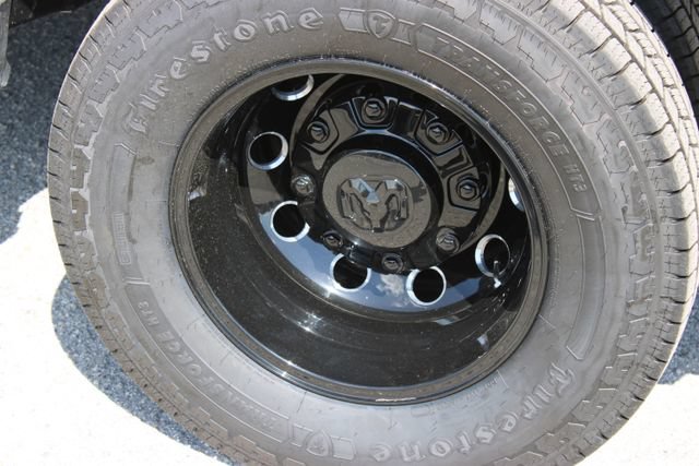 Used 2024 RAM 3500 Big Horn w/ Night Edition AWD/4WD image 28