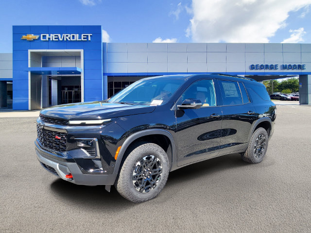 New 2027 Chevrolet Traverse Z71 w/ Enhanced Driving Package AWD/4WD image 2