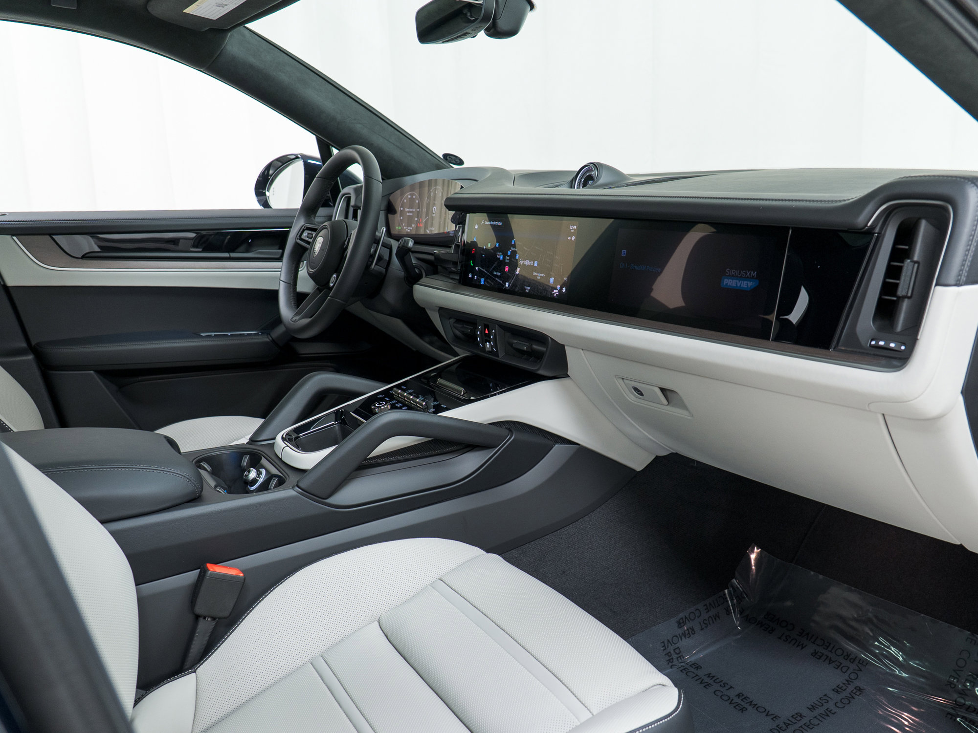 New 2026 Porsche Cayenne Turbo image 27